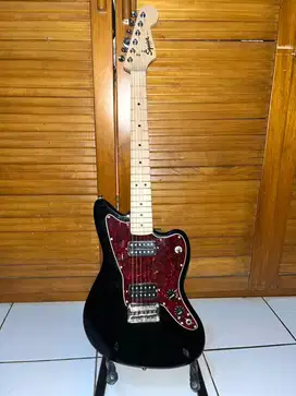 Gitar Listrik Squier FSR Bullet Mini HH Jazzmaster Electric Guitar