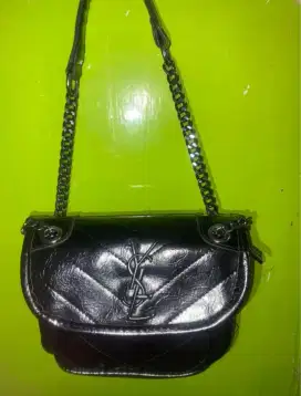 Sling bag YSL hitam