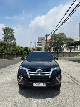 Toyota Fortuner 2018 Vrz  odo50rb tdp20jt diesel / 2019 hitam