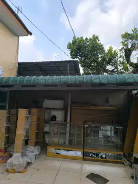 Perabot sepatu, sabuk, dompet