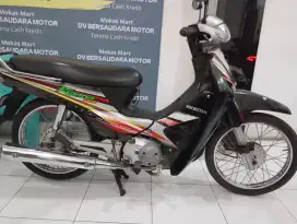 Motor Antik Honda Kirana 2004