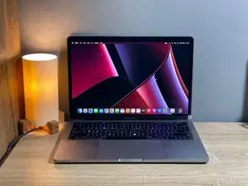 MACBOOK PRO 13INCH 2019 TOUCHBAR  PROCESSOR 1,4GHz INTEL CORE I5