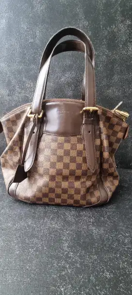 Jual tas LV preloved
