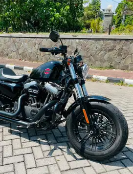 Bismillah dijual motor kesayangan HD Sportster 48 th 2019