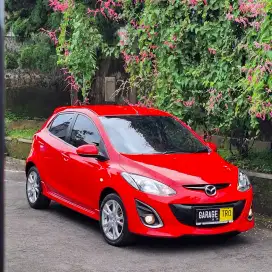 KM72rb Firsthand Merah! Mazda 2 R AT Goodcondition Istimewa