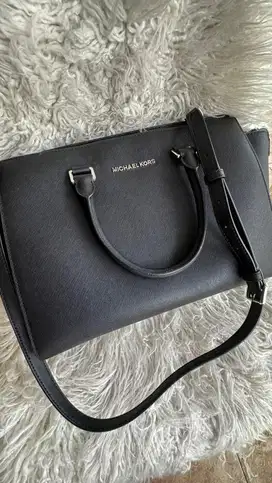 Michael Kors Selma Satchel