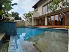 Tropical Spacious And Luxury House For Rent In Cipete Cilandak