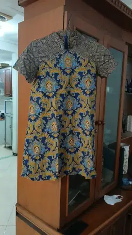 Baju anak keris batik