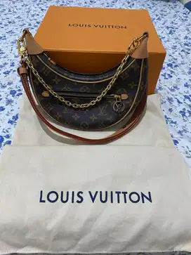 Louis Vuitton LV Loop Monogram 2022