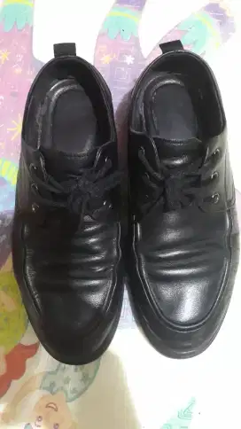 Sepatu Kulit Model WTA315681 (2.5) 250 T29 1. BISA NEGO !!