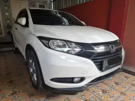 Honda HRV Putih 2017