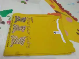 Kaos import wanita