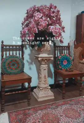 2 kursi Antik Jaman Belanda