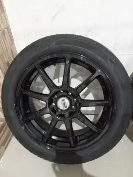 Dijual Velg R 17 evolution . Model Racing anak muda.