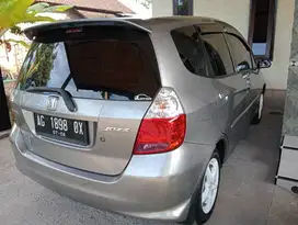 honda jazz idsi AT 2006