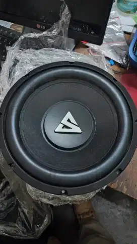 Dijual subwoofer 12 STEALTH X-STROM DUAL COIL