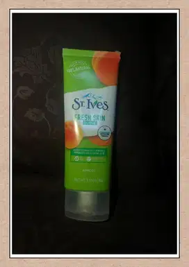 st ives fresh skin scrub