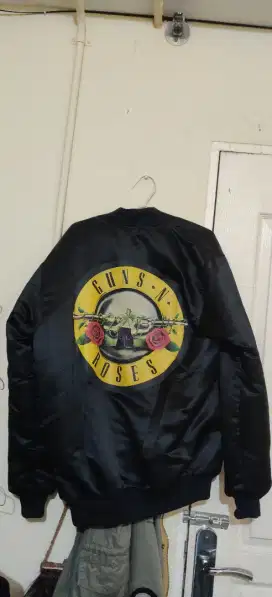 Jaket bomber keren