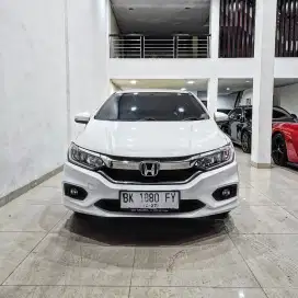 (TDP 24JT) CITY 1.5 Facelift E Automatic 2017 / 2018 putih honda