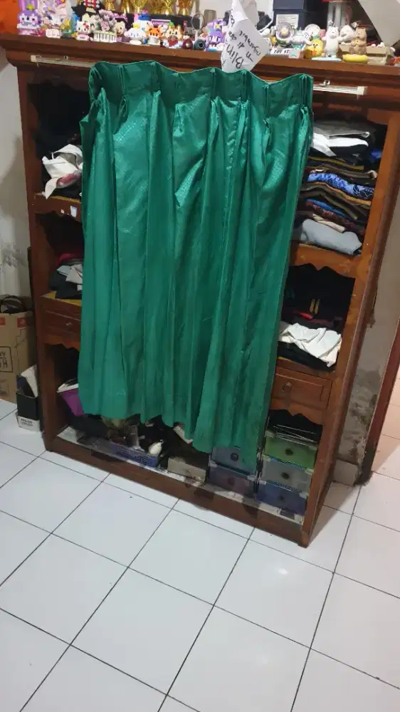 Lemari kayu jati