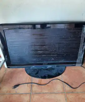 DIJUAL CEPAT TV LED SHARP 32 INCH