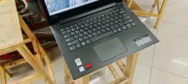 Dijual laptop lenovo ideapad 330 core i7 gen8 ram 8 gb ssd 256 gb 14in