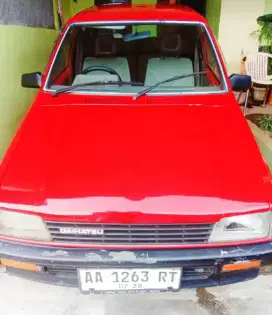 Daihatsu Charade Merah Tahun 86 Siap Pakai