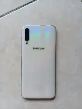 Samsung A50 Realme C2 Redmi 5A