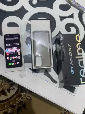 Realme GT neo 3T