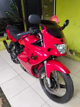 Ninja rr old merah