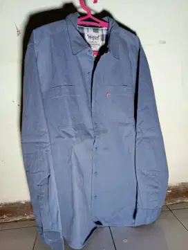 Levis size xl, LD: 54cm, kondisi baru,jual 350k