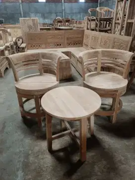 Kursi teras putar