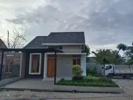 rumah di slawi dekat alun2