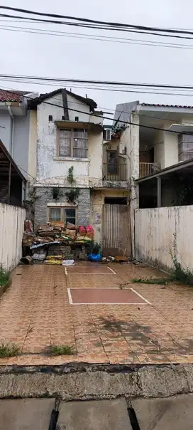 RUMAH TUA HITUNG TANAH KAVLING DKI MERUYA JAKARTA BARAT