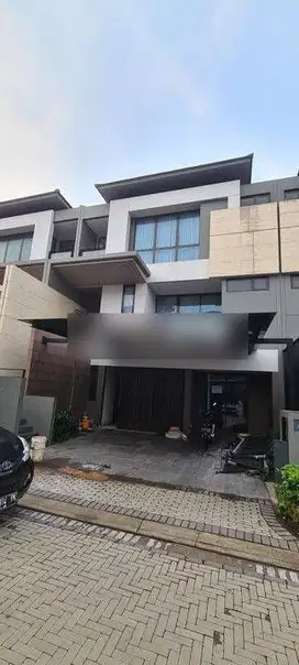 Disewakan Rumah Zora Cluster Keia Bsd City 3 Lantai