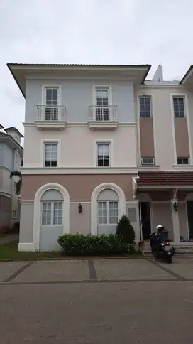 DIJUAL Rumah Kos2an baru selesai disiapkan ALESHA HOUSE VANYA PARK