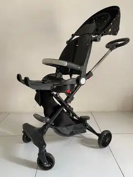 Stroller Bayi 0-12 bulan Bisa Dilipat Kondisi Masih Bagus