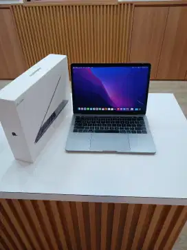 Macbook pro 2019 i5 8gb 128gb fullset mulus lusss murmer