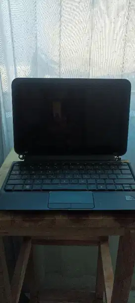 Laptop netbook HP 210