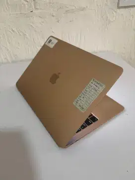 Want to sale! MacBook Air 13 2018 8/512 Gb Bergaransi