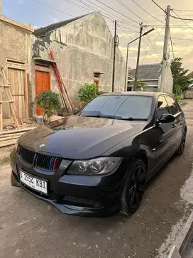 Bmw E90 320i Mulus Tinggal isi Bensin saja bisa TT