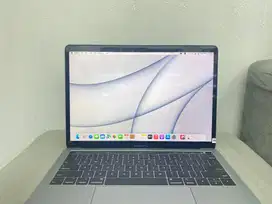 MACBOOK PRO 2019 13 INCH 16/256GB INTEL CORE i5