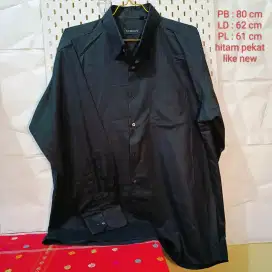 Kemeja big size kemeja jumbo pria warna hitam pekat merk MORLEY