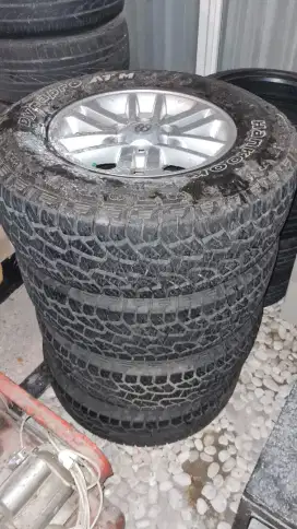 Velg ori fortuner R17