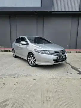 Honda City E matic 2010 KM ASLI!!