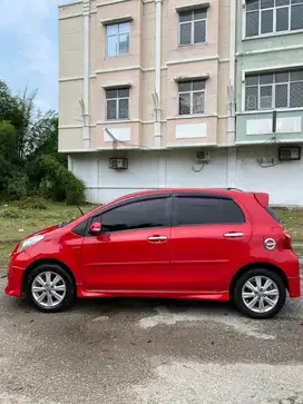 Toyota Yaris S Trd manual 2013