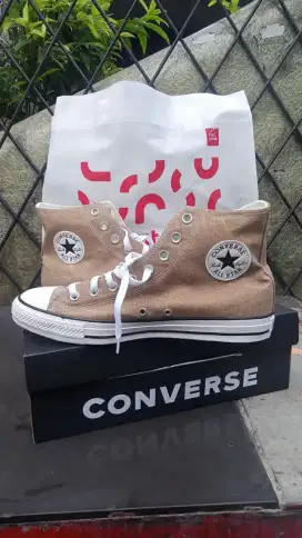 Converse Chuck Taylor all Star basic original Hi trek  Tan size 44