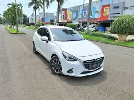 TDP 9jt Pajak Panjang Siap Pakai Mazda 2 R skyactiv 2015 Putih Mulus