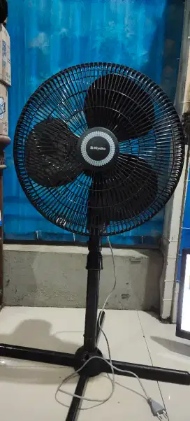 KIPAS ANGIN BESI 18 IN MIYAKO NORMAL ANGIN JOZ