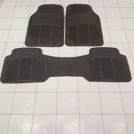 Karpet mobil satu set